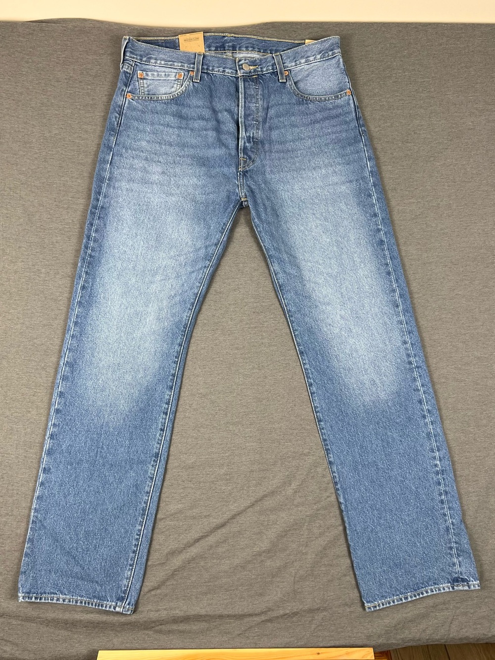 Levi's 501 Light Blue Straight Jeans